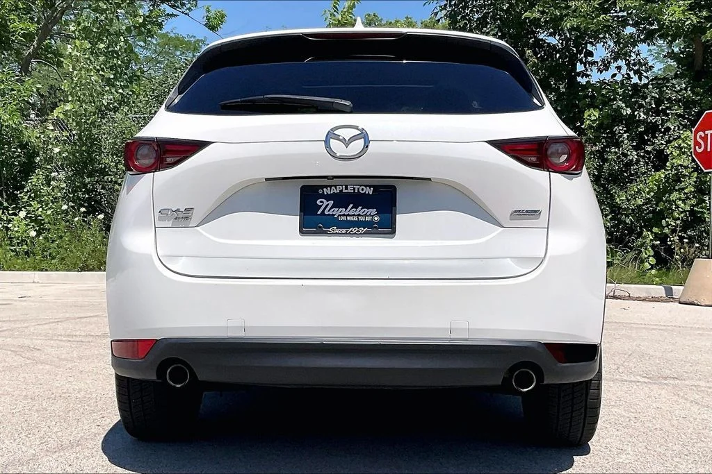 Used 2018 White Mazda Grand Touring image 4