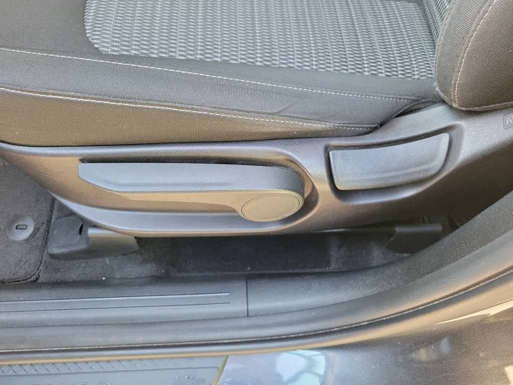 Certified Used 2022 Gravity Gray Kia LX image 24