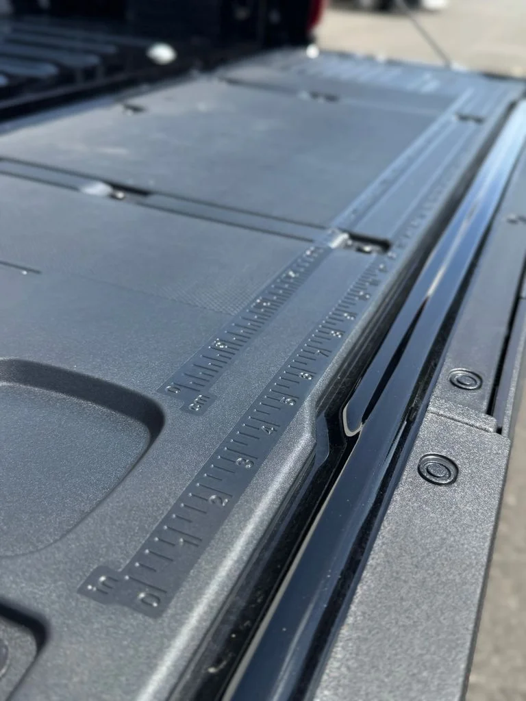 2025 Ford F-150 Raptor - Photo 42