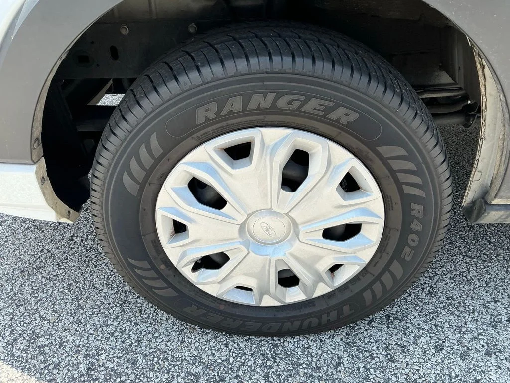 Used 2025 White Ford XLT image 31