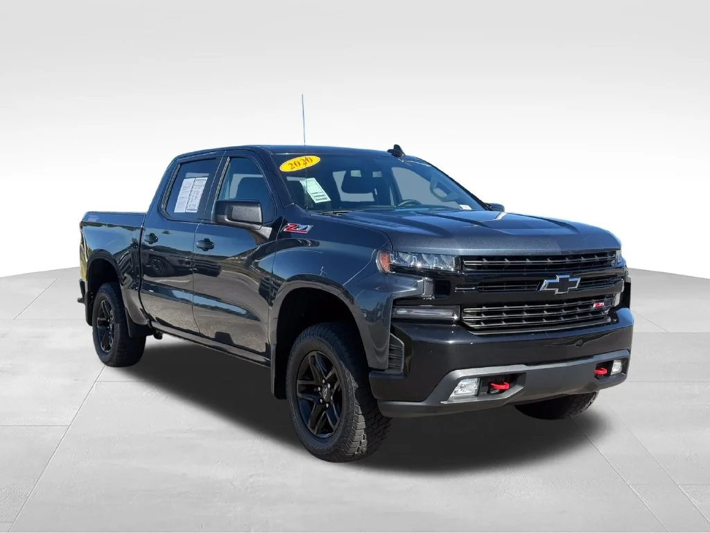 Used 2020 Gray Chevrolet LT Trail Boss image 29
