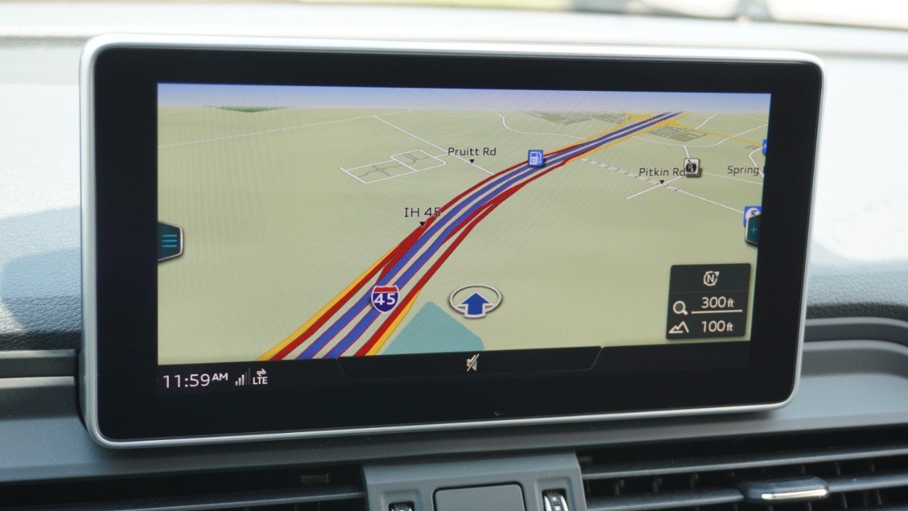 Used 2019 Silver Audi Premium Plus image 17