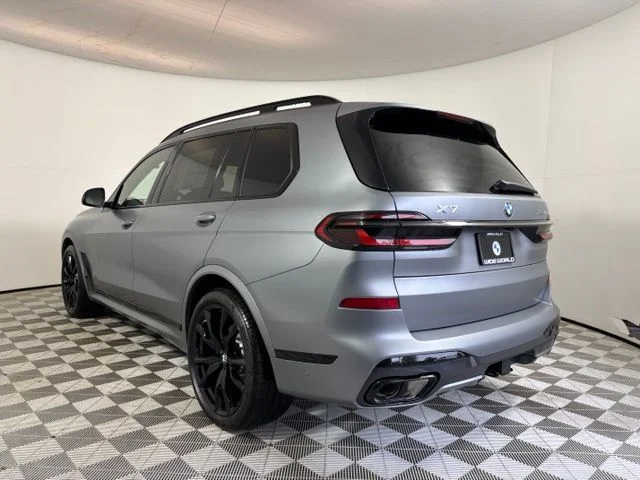 Used 2027 Frozen Pure Grey Metallic BMW xDrive40i image 5