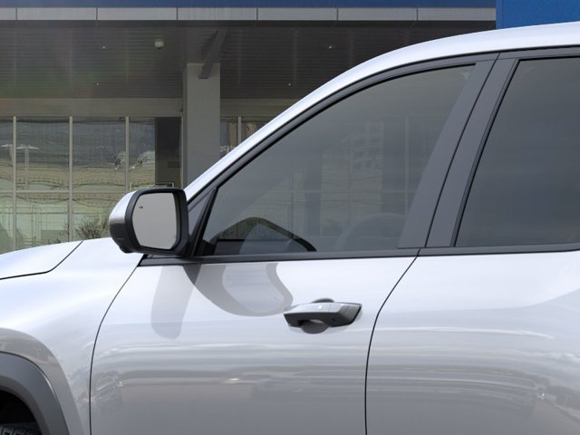 2027 Chevrolet Equinox LT - Photo 12