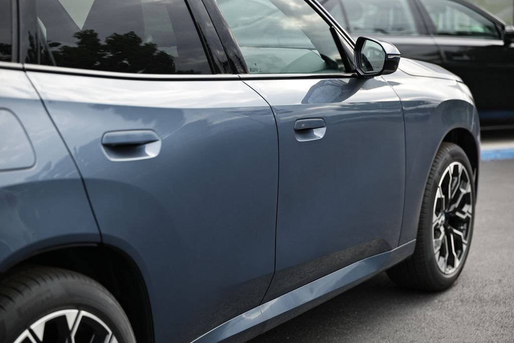 New 2026 Arctic Race Blue Metallic BMW 30 xDrive image 8