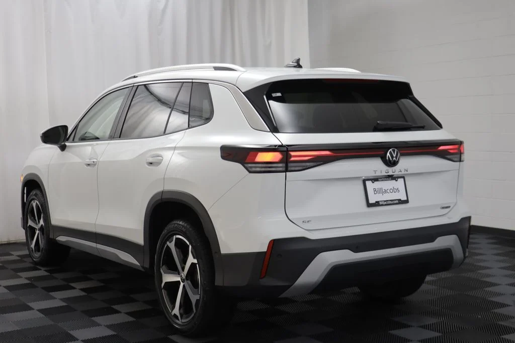 New 2026 Pure White Volkswagen 2.0T SE image 15