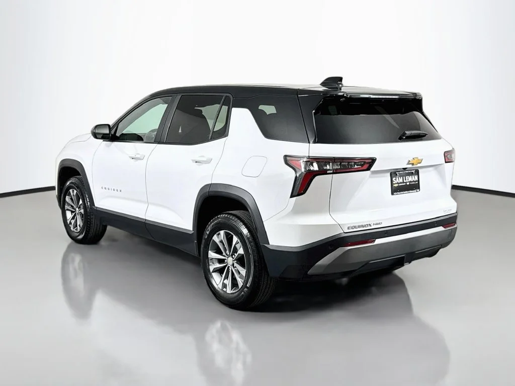 Used 2026 White Chevrolet LT image 5
