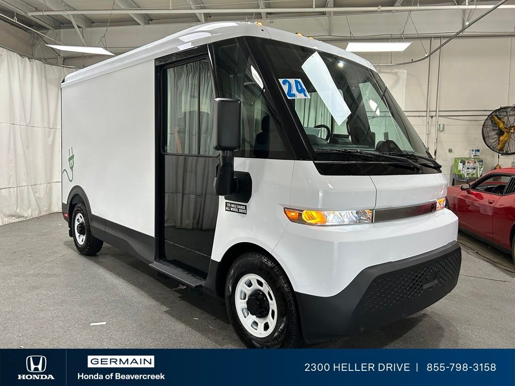 Used 2024 Chevrolet BrightDrop Zevo 400 with VIN 2G5ZJ2TY8R9102674 for sale in Beavercreek, OH