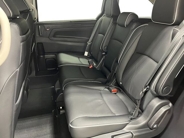 New 2026 Modern Steel Metallic Honda Touring image 25
