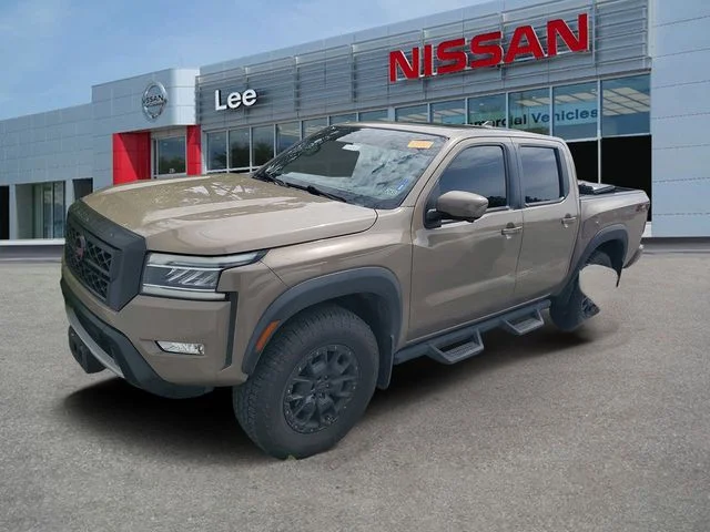 2024 Nissan Frontier PRO-4X Crew Cab 4X4's photo
