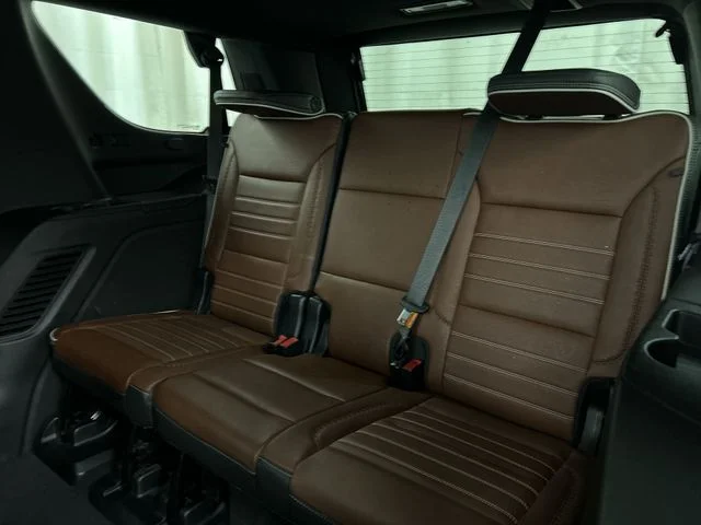 2023 GMC Yukon Denali Ultimate - Photo 28