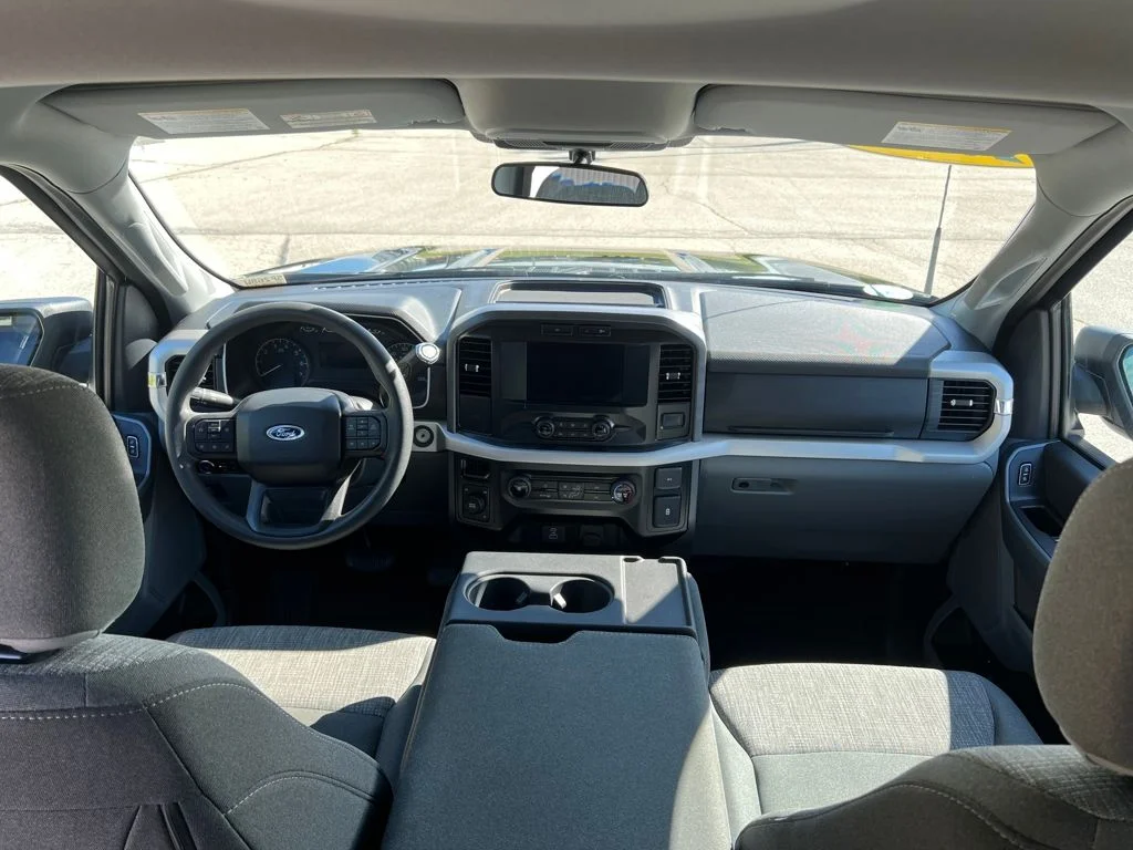 Used 2023 Blue Ford XLT image 26