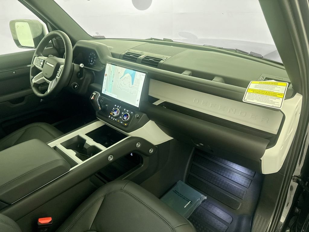 2026 Land Rover Defender X-Dynamic SE - Photo 29