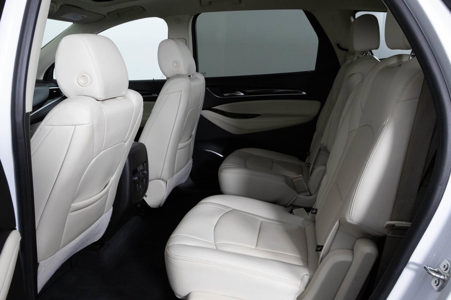 2023 BUICK ENCLAVE - Image 34