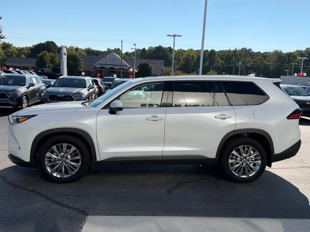 Used 2026 Beige Toyota Platinum image 7