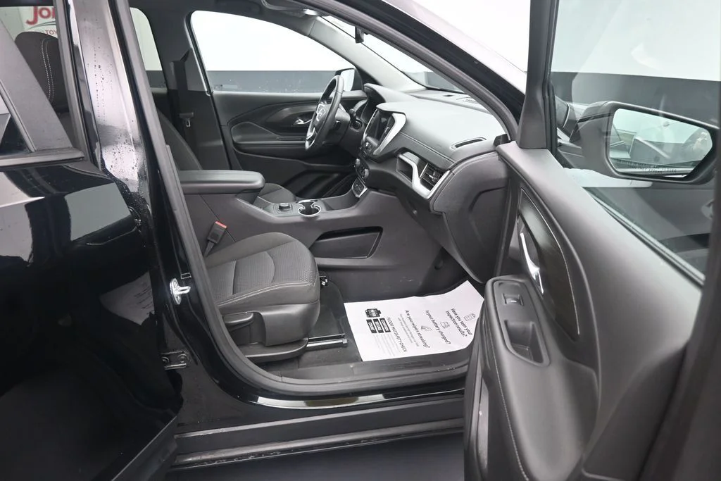 2024 GMC Terrain SLE - Photo 12