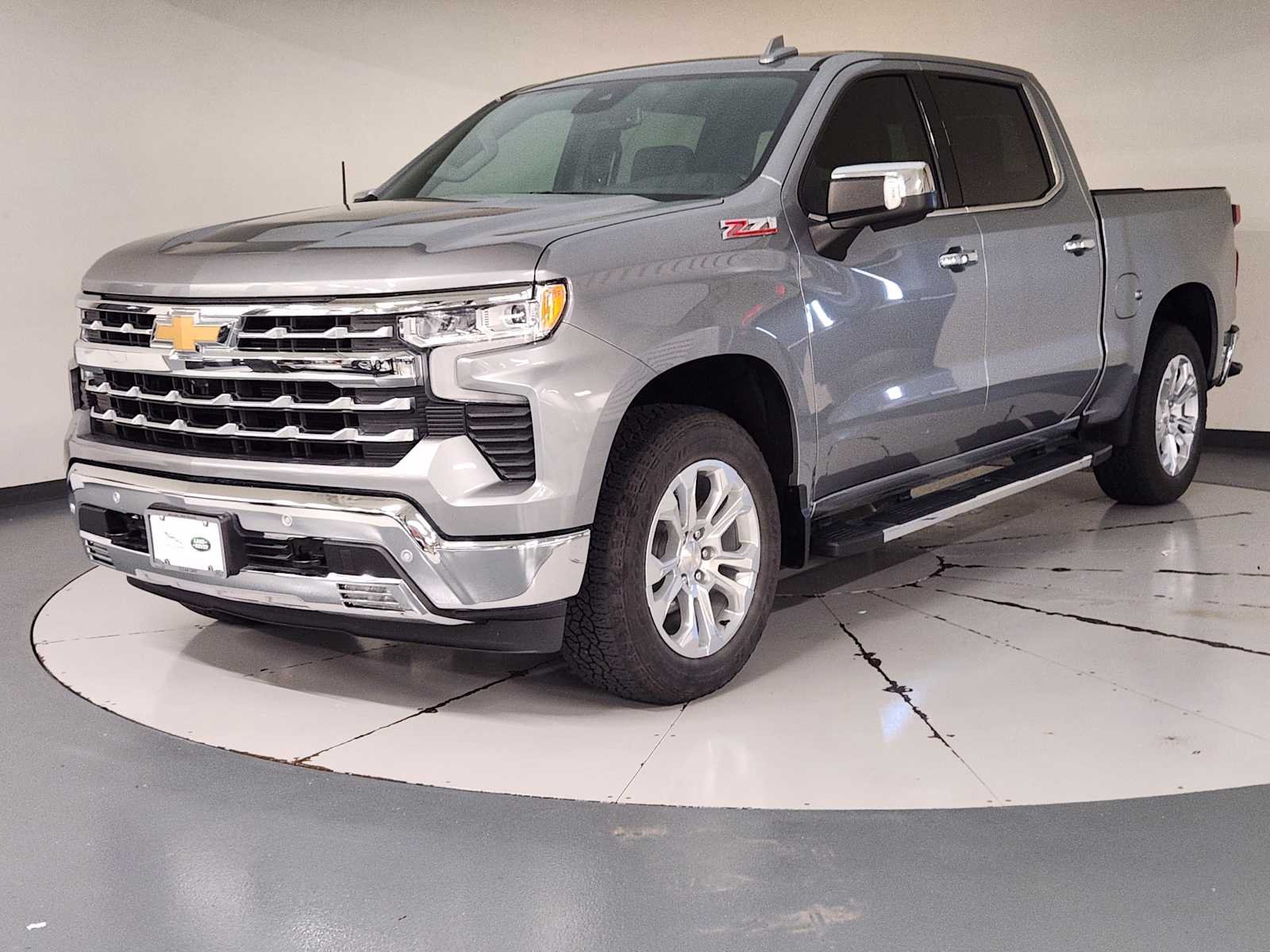 Pre-Owned 2024 Chevrolet Silverado 1500 LTZ
