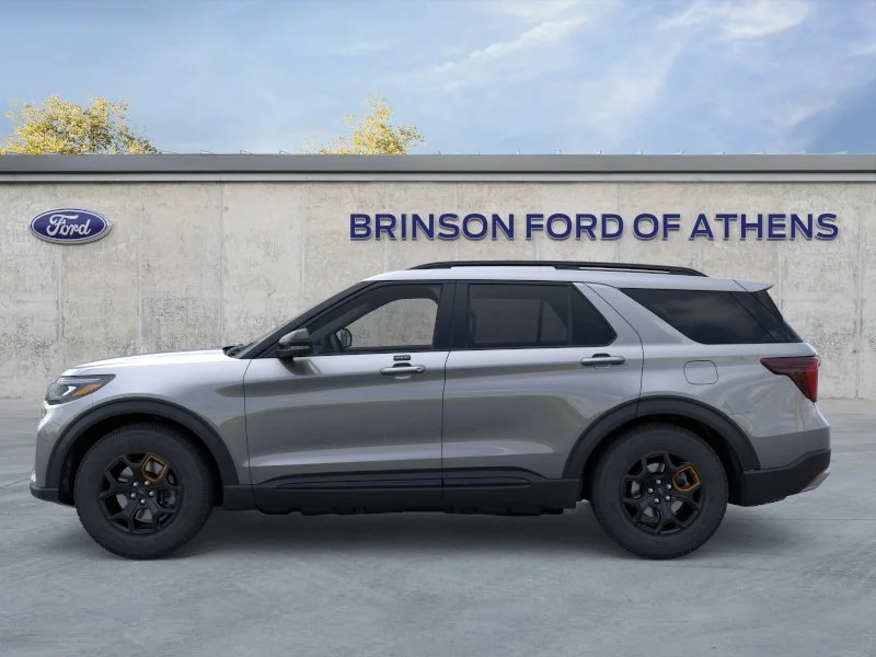 New 2026 Carbonized Gray Metallic Ford Tremor® image 26