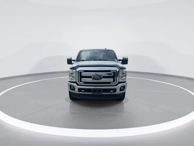 Used 2016 White Ford Lariat image 2