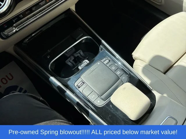 Used 2021  Mercedes-Benz GLB 250 image 27