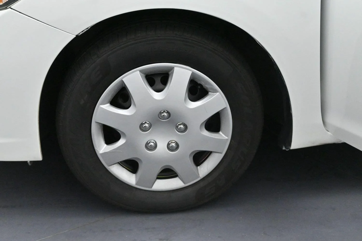 Used 2015 Taffeta White Honda LX image 29