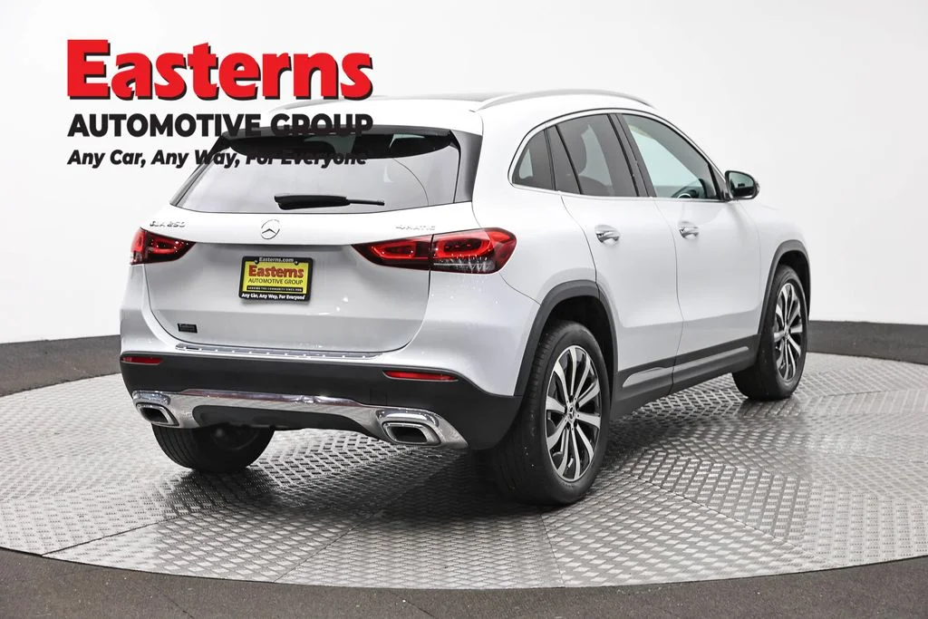 Used 2023 White Mercedes-Benz GLA 250 image 5