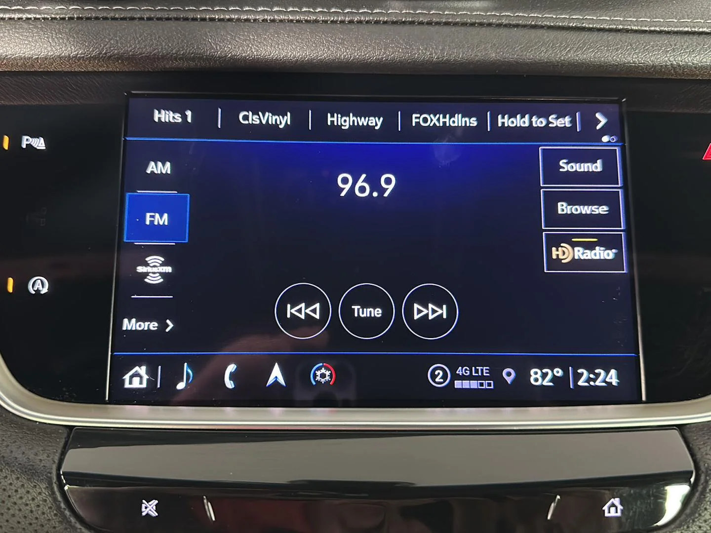Used 2023 Argent Silver Metallic Cadillac AWD Premium Luxury image 31