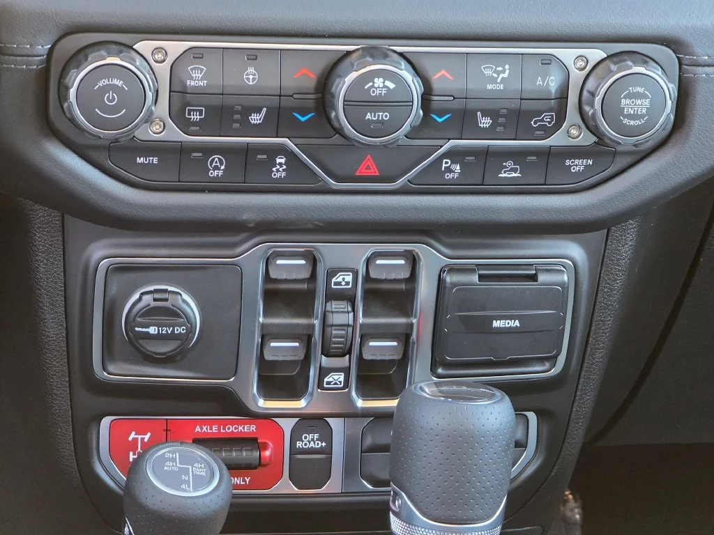 New 2026 Gray Jeep Mojave X image 30