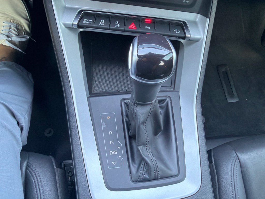 Used 2022 White Audi Premium Plus image 15