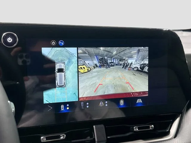 2026 Chevrolet Equinox LT - Photo 17