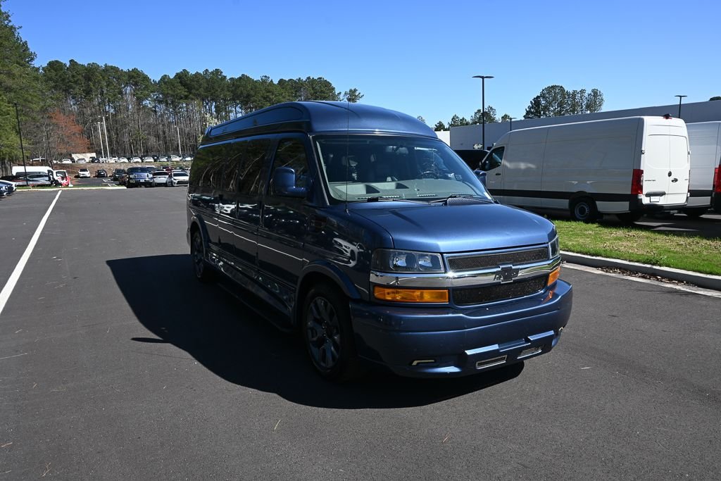 Used 2023  Explorer Conversion Van image 21