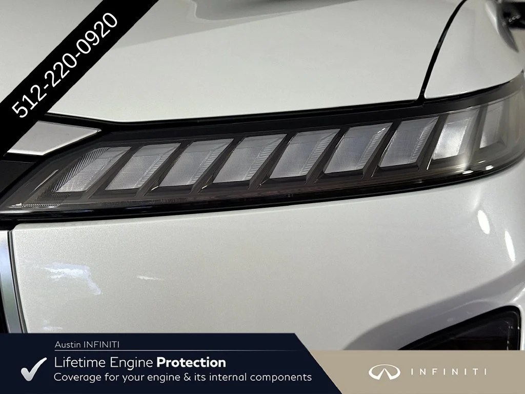 New 2027 White INFINITI LUXE image 41