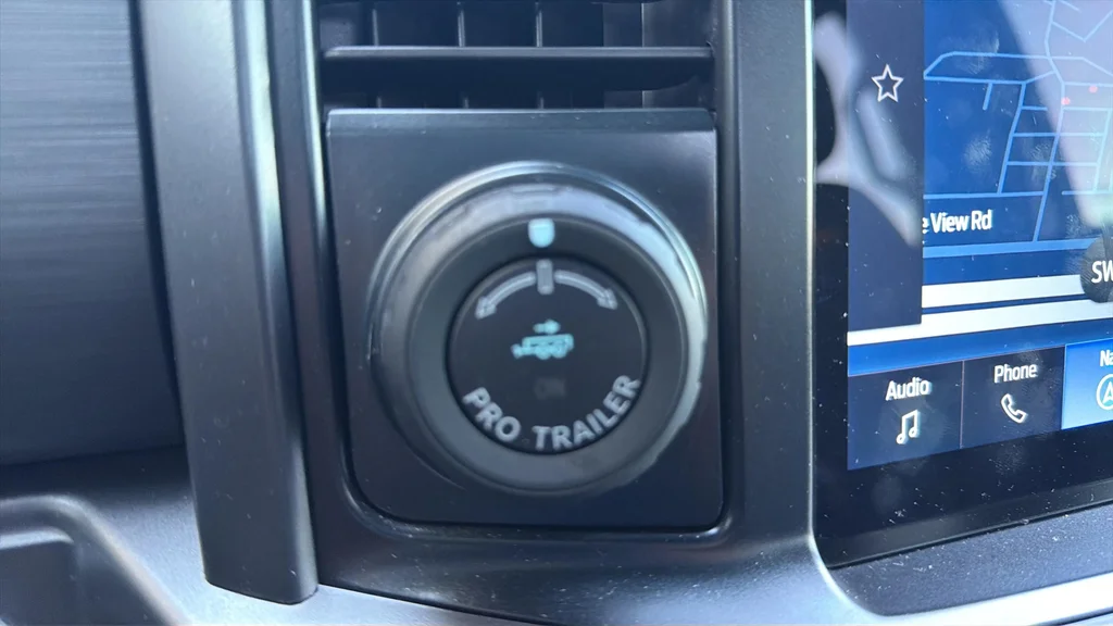 Used 2025 White Ford Tremor image 10