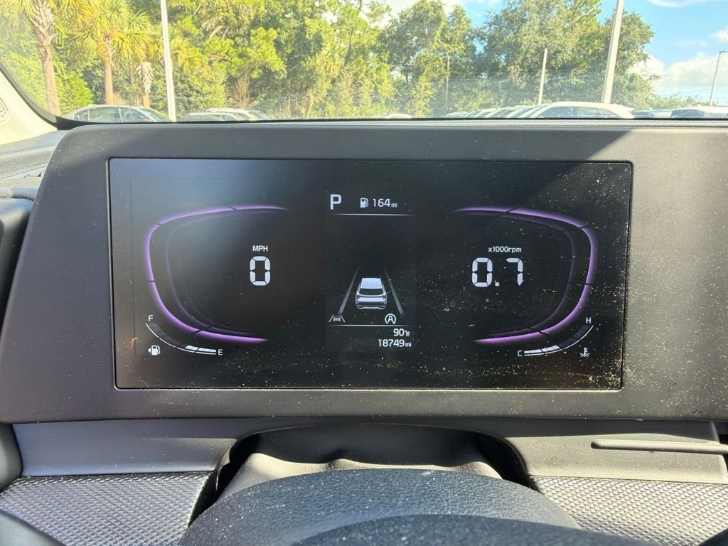 Certified Used 2025 Steel Gray Kia LX image 11