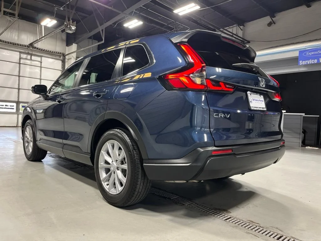 2025 Honda CR-V EX - Photo 38