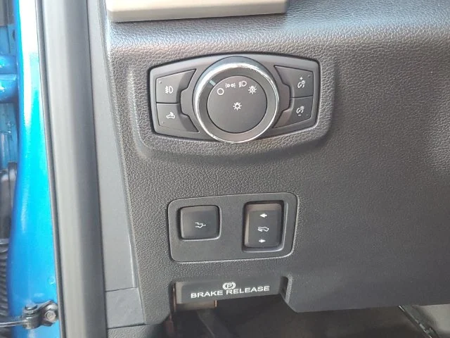 Used 2021 Velocity Blue M Ford XL image 16