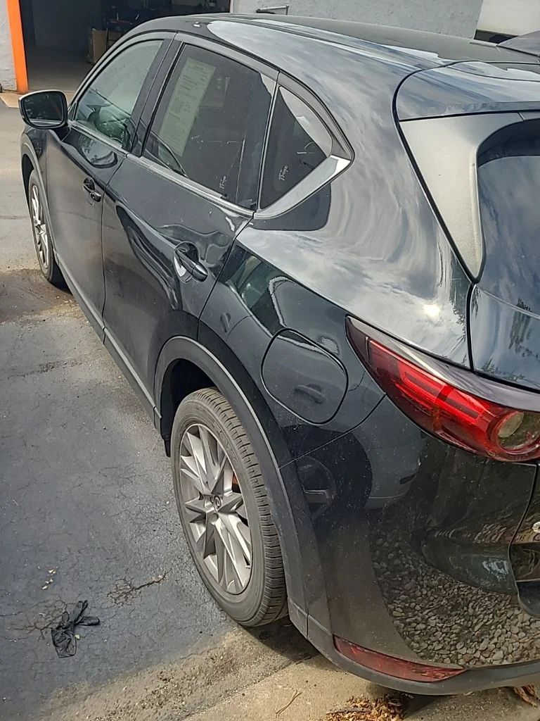 Used 2020 Black Mazda Grand Touring image 4