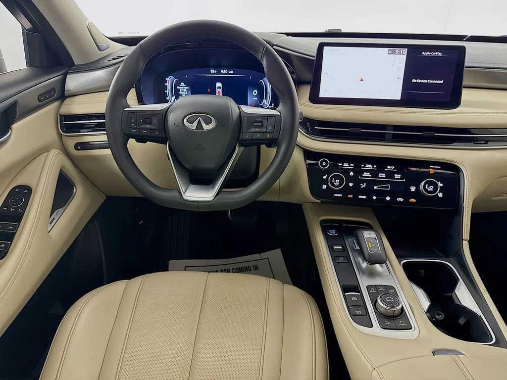 Certified Used 2025 Majestic INFINITI LUXE image 31