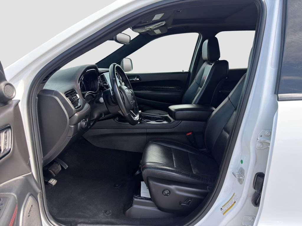 Used 2024  Dodge R/T image 9