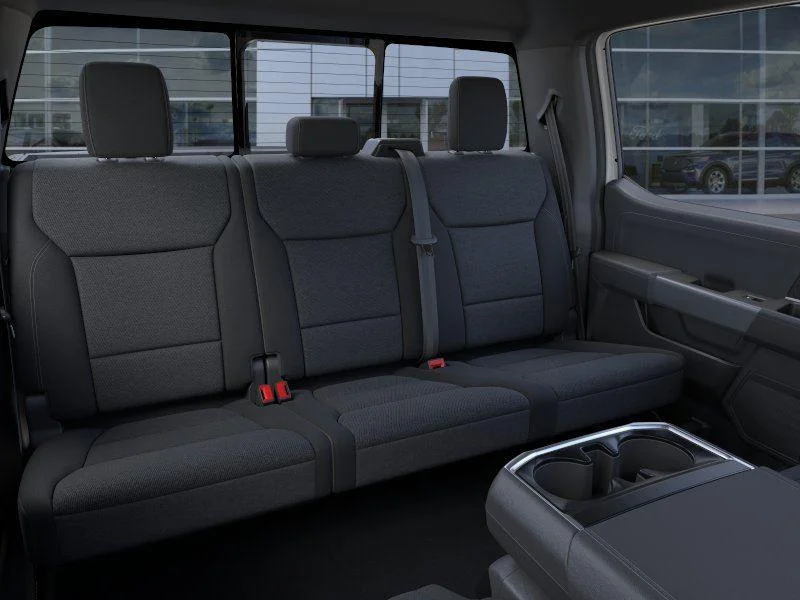New 2026 Oxford White Ford XLT image 11