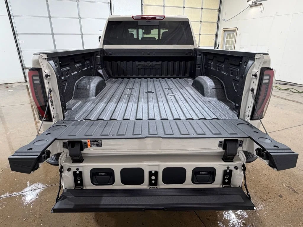2026 GMC Sierra 2500HD AT4 - Photo 11