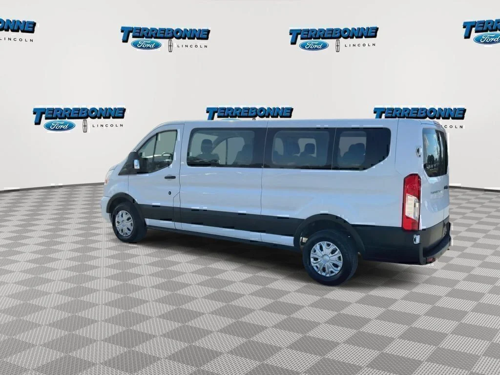Used 2021 Oxford White Ford XLT image 6