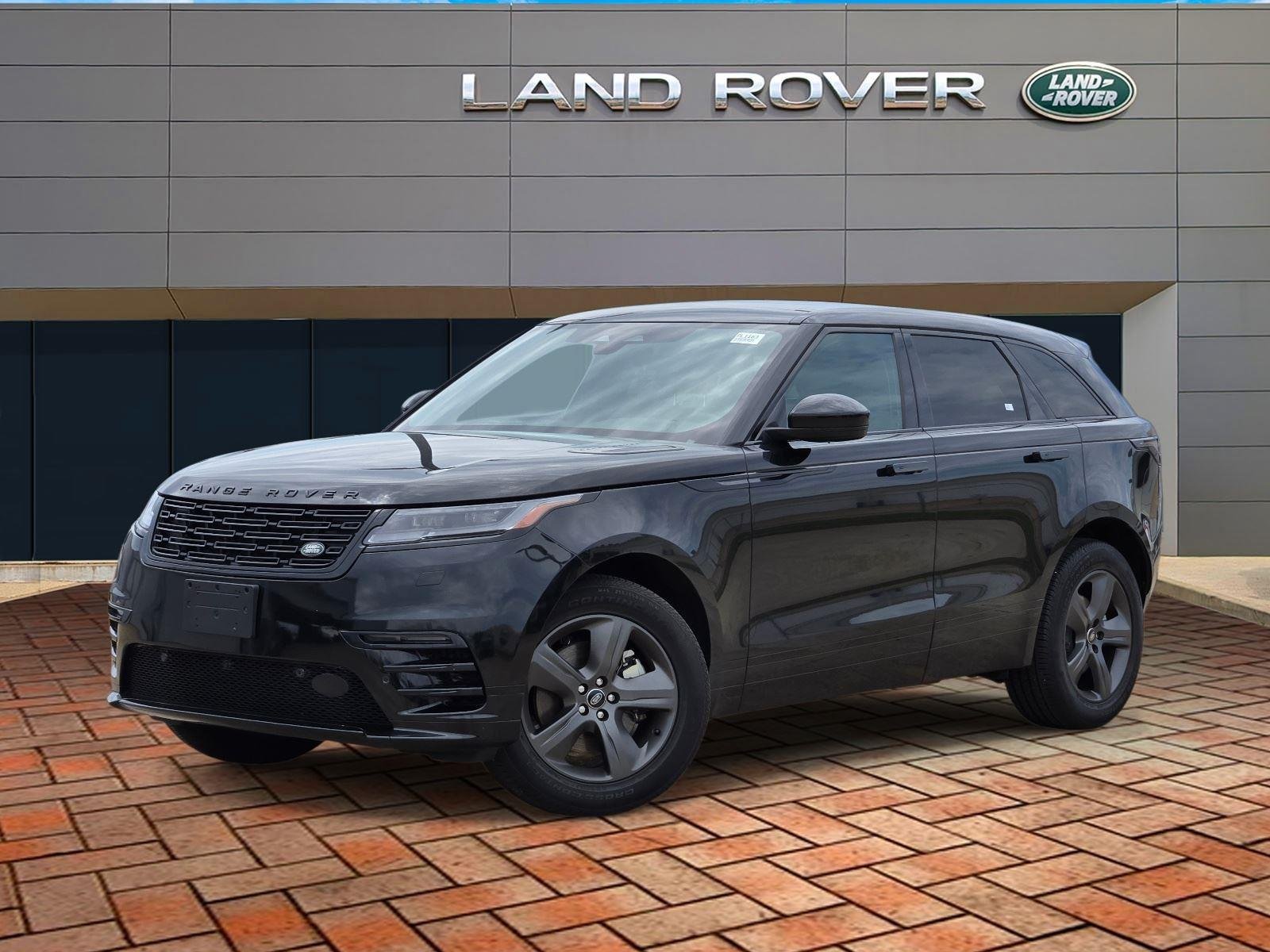 2025 Land Rover Range Rover Velar P250 Dynamic SE's photo
