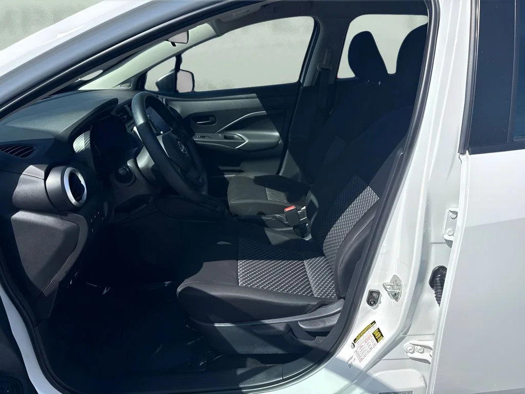 Used 2024 White Nissan 1.6 S image 5
