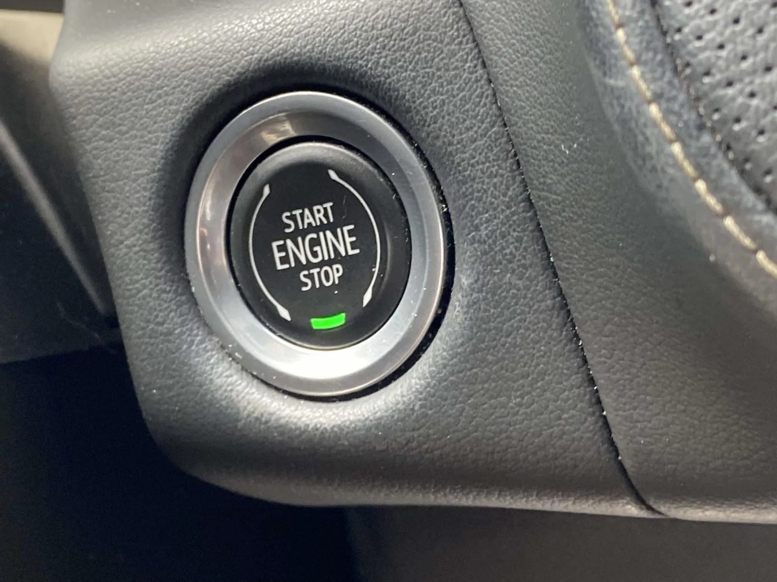 Used 2021 Beige Chevrolet Premier image 25