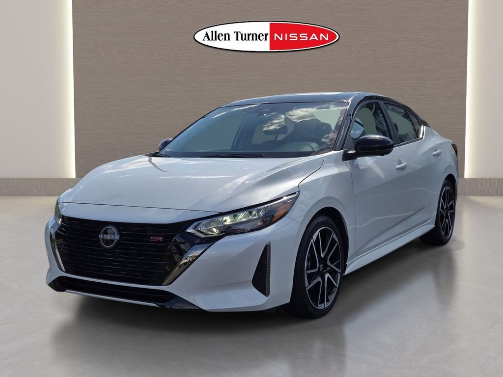 Used 2025 White Nissan SR image 4