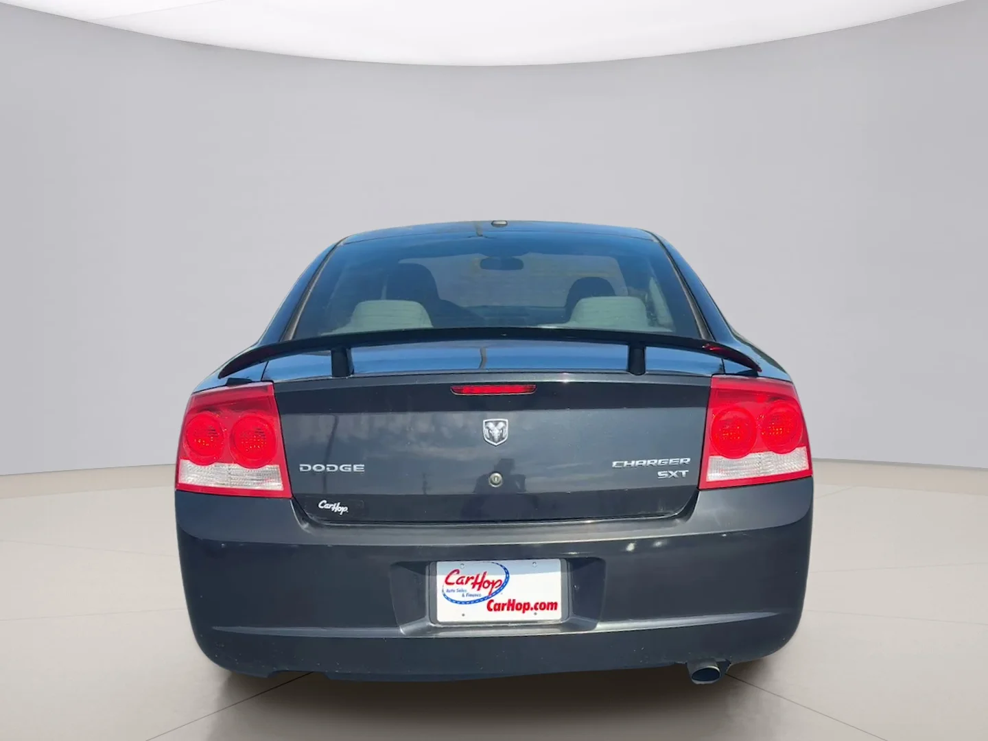 Used 2010 Black Dodge SXT image 4