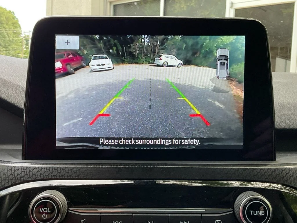 Used 2022 Gray Ford SEL image 22
