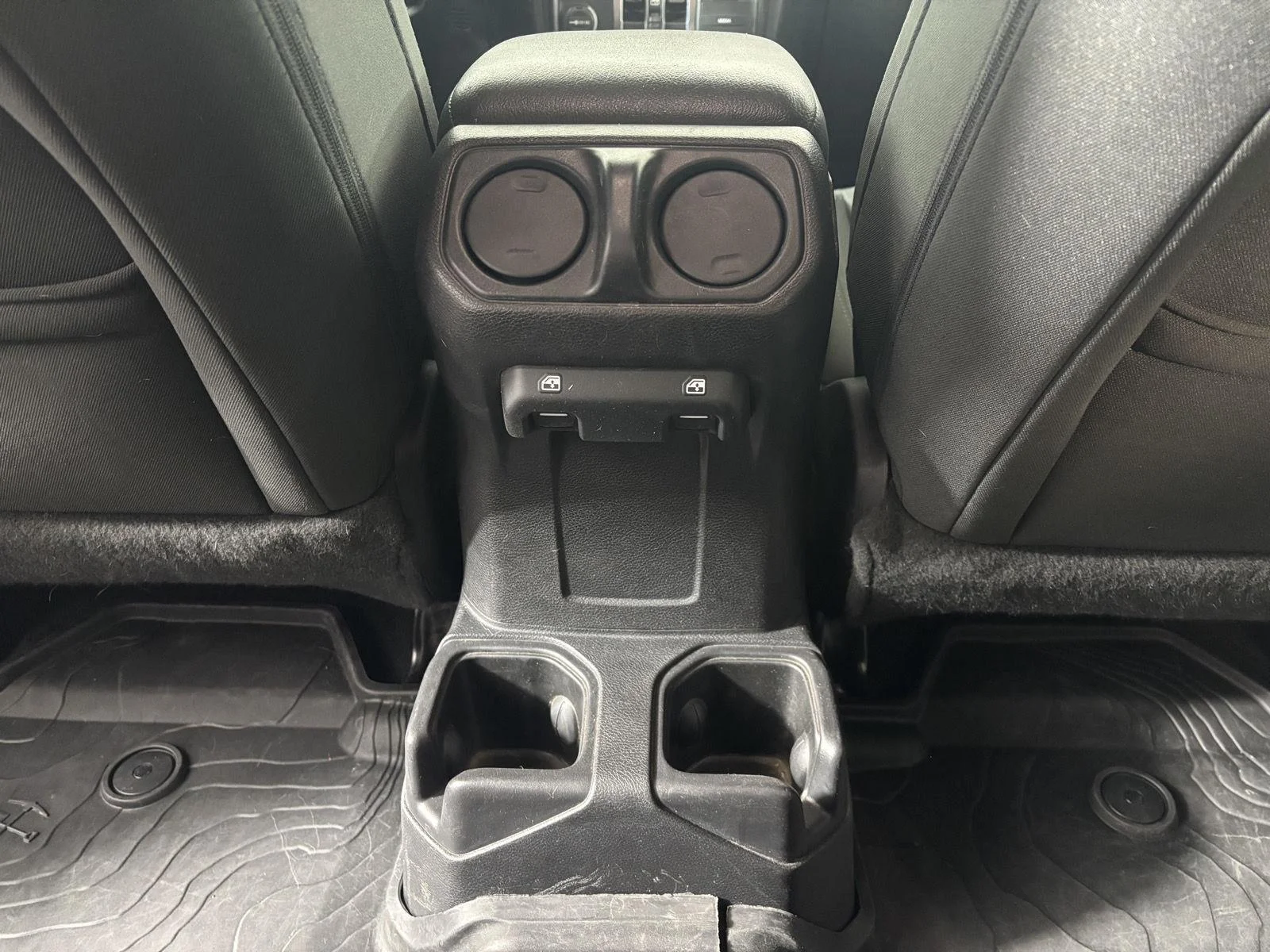 Used 2019 Black Clearcoat Jeep Sport Altitude image 16