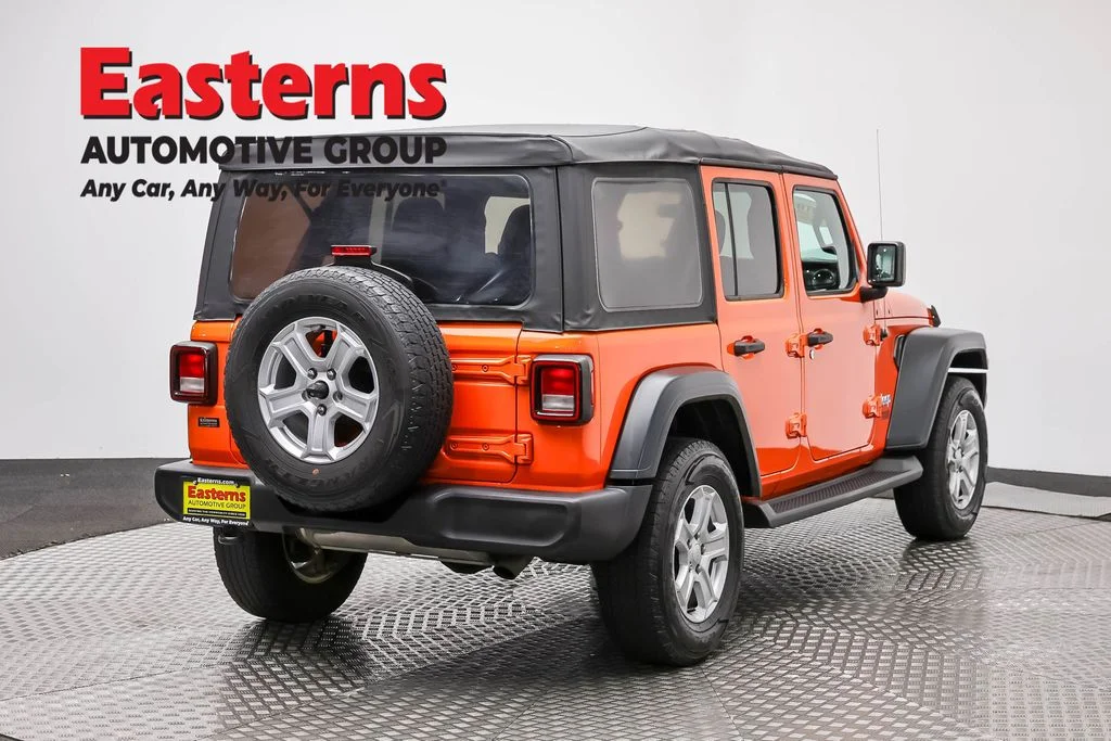 Used 2018 Orange Jeep Unlimited Sport S image 5